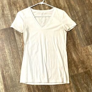 Banana Republic V-Neck White T-Shirt